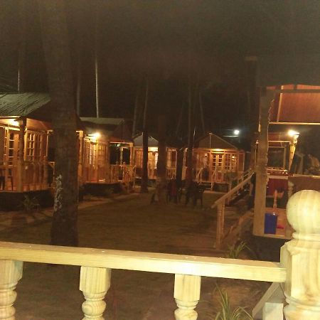 Clara'S Huts Hotel Palolem Exterior photo
